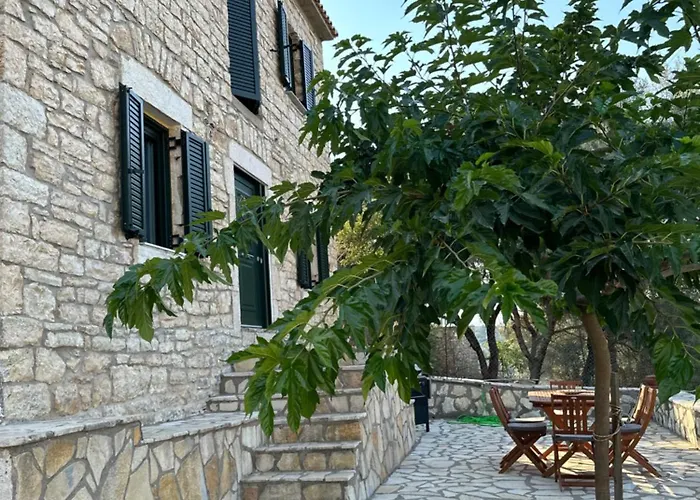 Chrysavgi Stone House