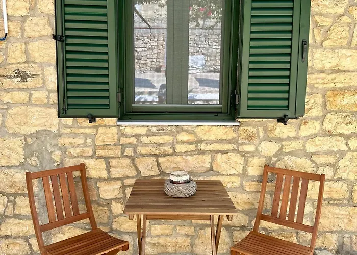 Chrysavgi Stone House