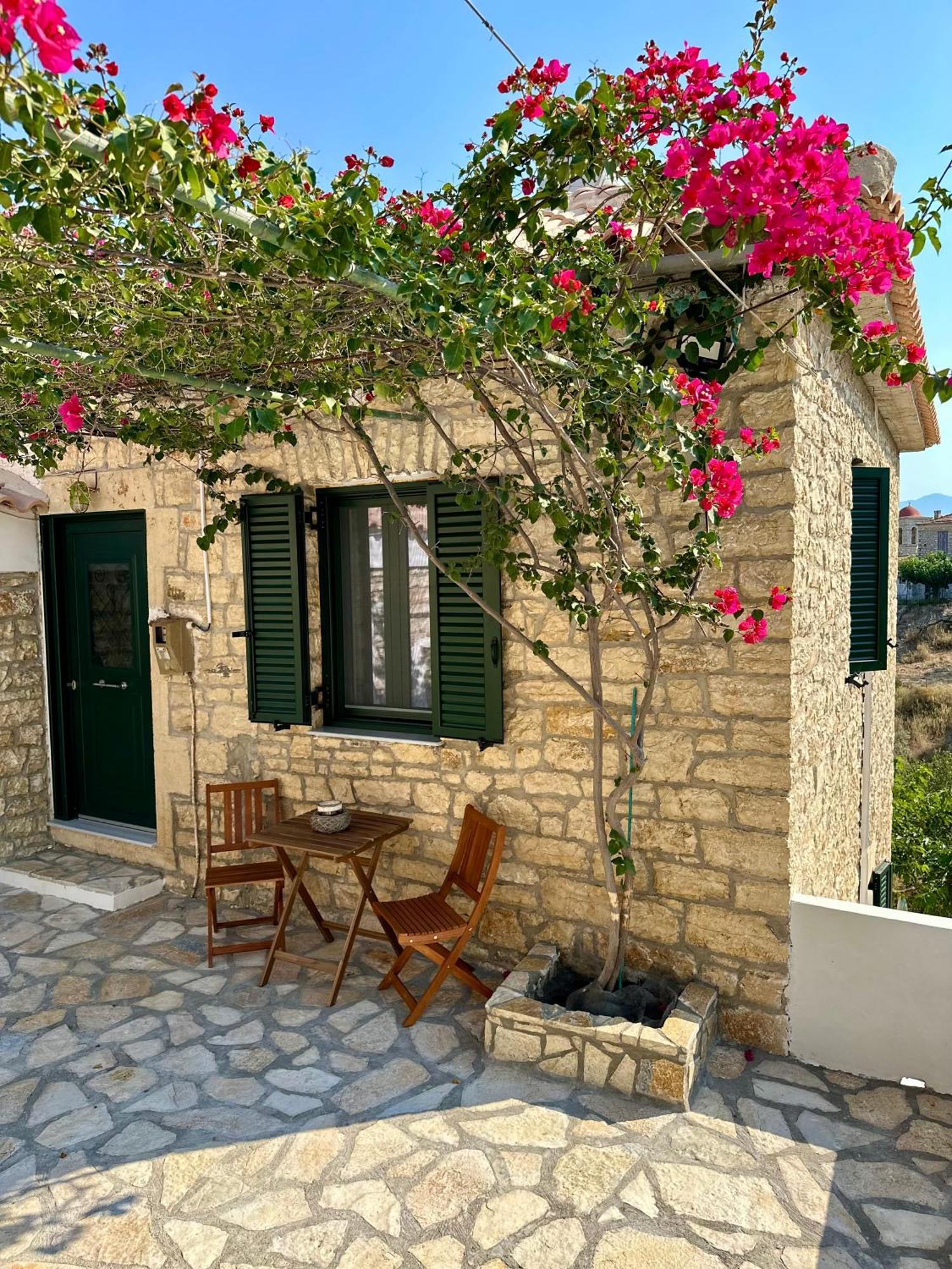 Chrysavgi Stone House Katomerion
