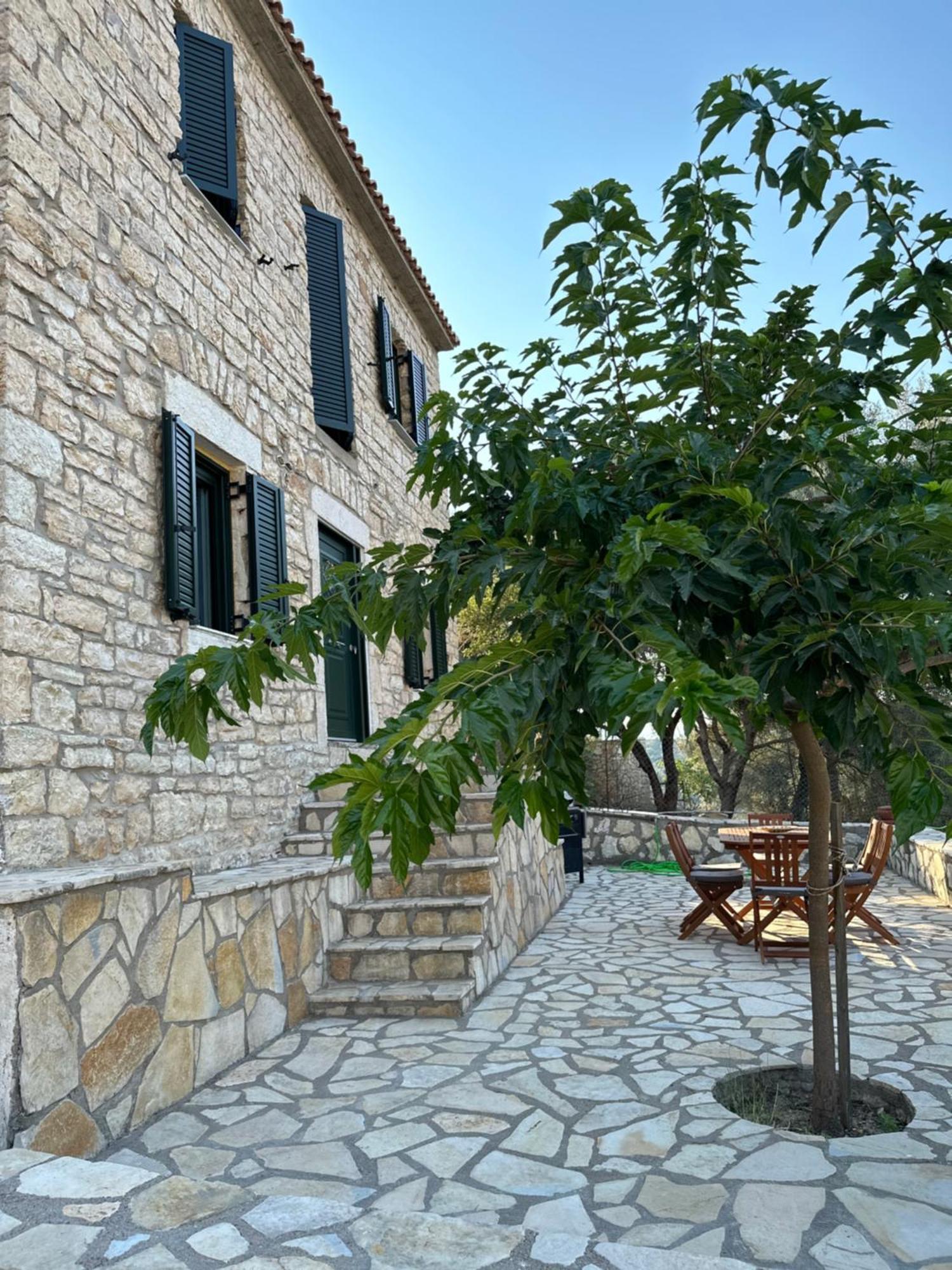 Chrysavgi Stone House Villa *