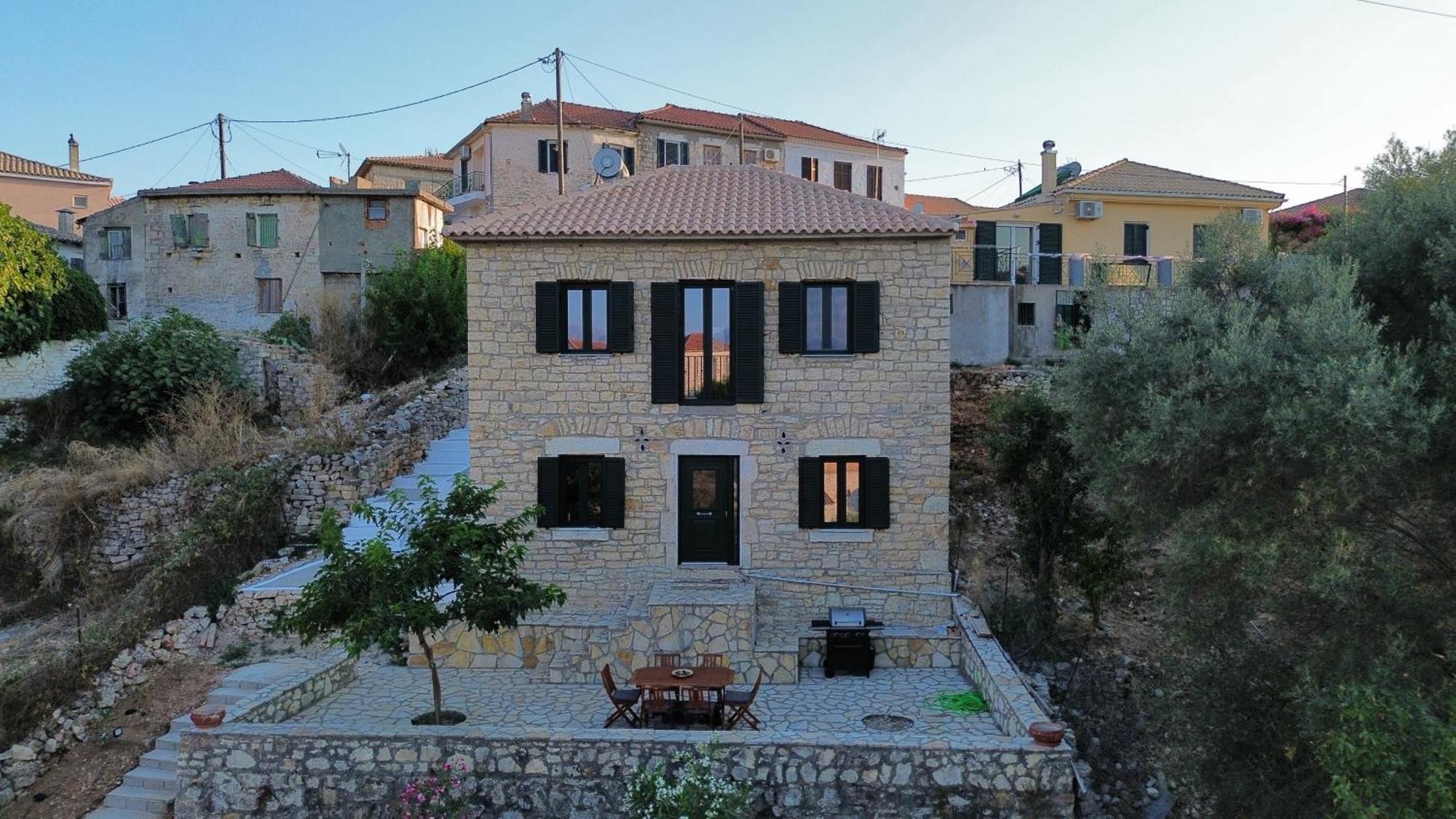 Villa Chrysavgi Stone House