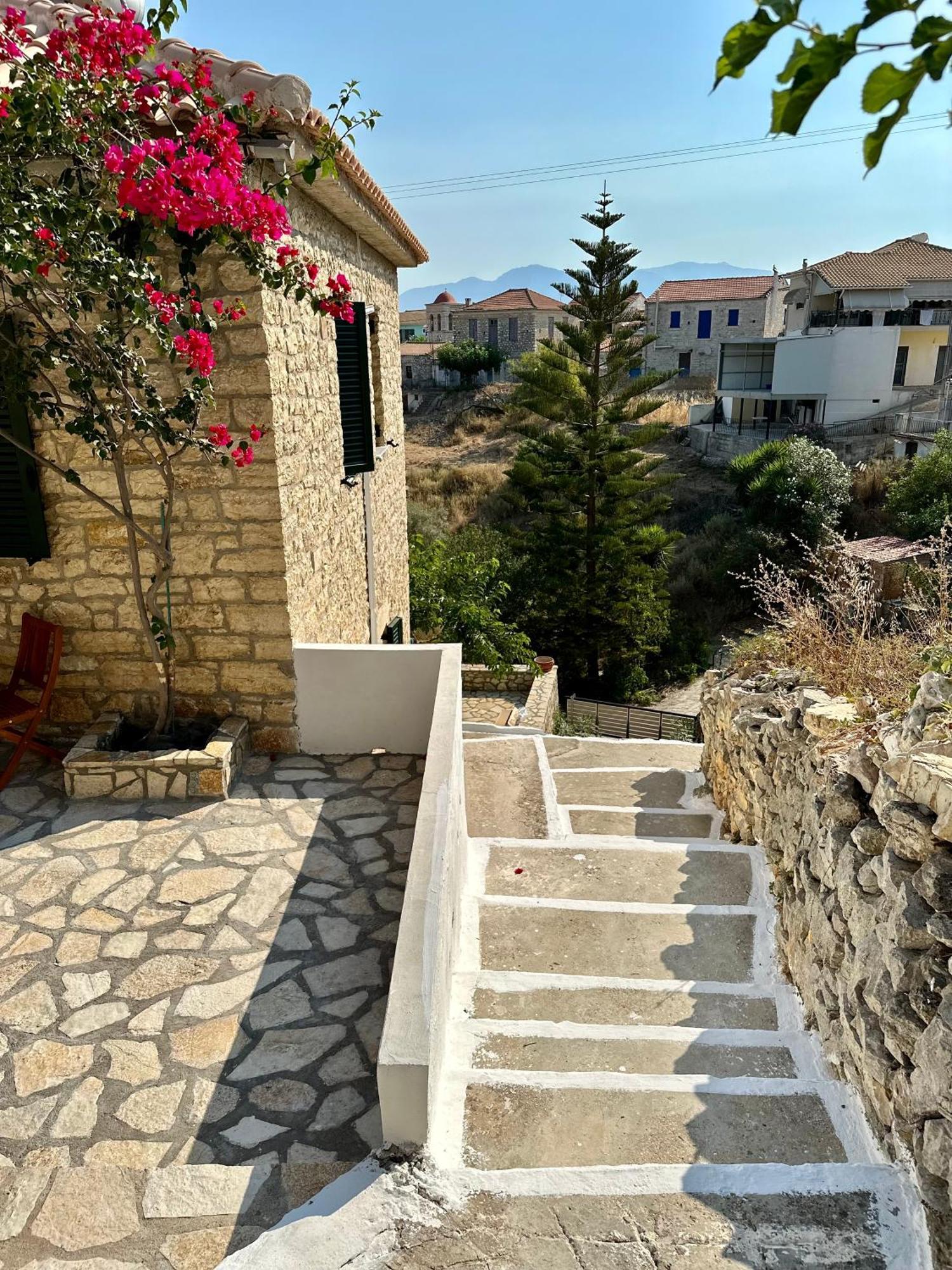 Chrysavgi Stone House